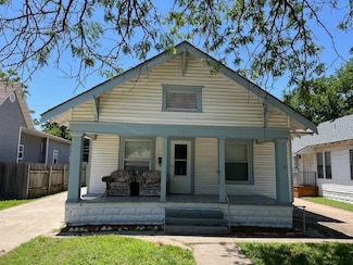 1321 S Main St, Wichita, KS 67213