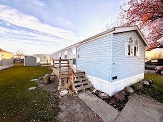 1004 E 8th St, Laurel, MT 59044