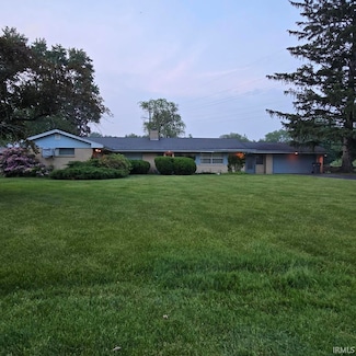 17295 Willowbrook Dr, South Bend, IN 46635