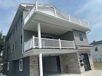 529 E Chester St Unit Lower, Long Beach, NY 11561