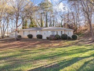 151 Brookhaven Dr, Moore, SC 29369