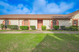 12223 Sharpview Dr, Houston, TX 77072