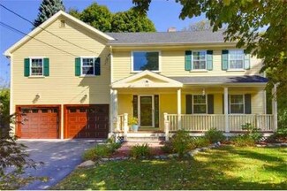 112 Quinobequin Rd, Newton Lower Falls, MA 02462