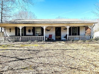 103 Parkway Ave, Nettleton, MS 38858