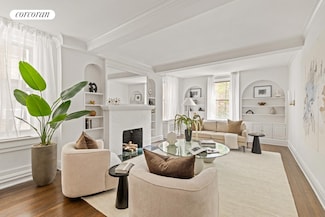21 E 90th St Unit 2D, New York, NY 10128