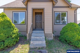 4250 Silverton Rd NE, Salem, OR 97305