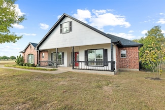 475 Gibson Rd, Waxahachie, TX 75165