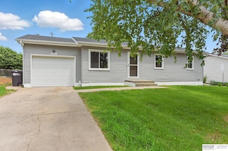 5517 N 61st Ave, Omaha, NE 68104