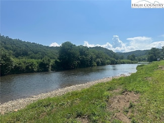 123 Railroad Grade Rd, Todd, NC 28684