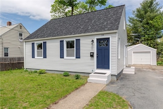 34 Wasaga Rd, Pawtucket, RI 02861