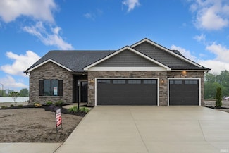 502 Caribou Crossing, Auburn, IN 46706