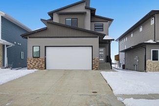 2734 12th St W, West Fargo, ND 58078