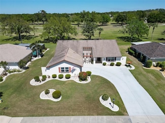 2007 E View Dr, Sun City Center, FL 33573