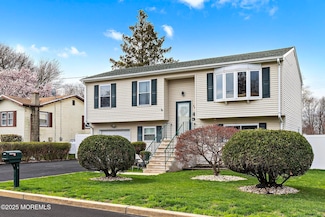 108 Arlington Ave, Cliffwood, NJ 07721