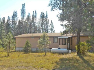 1918 Manzanita Rd, McCloud, CA 96057