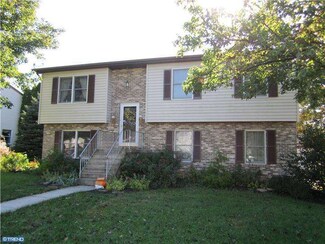912 Tuckerton Rd, Reading, PA 19605