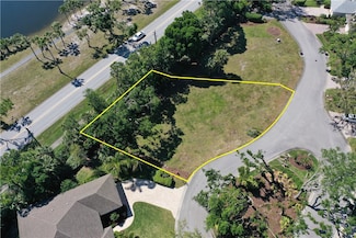 609 Bridgewater Ln SW, Vero Beach, FL 32962