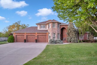 604 Quail Creek Ave, Newton, KS 67114