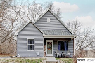 120 McGee Ave, Council Bluffs, IA 51503