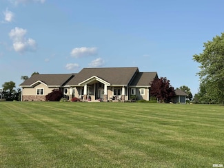 3024 Wabash 12 Ave, Mount Carmel, IL 62863