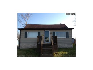 106 N 10th St, Byesville, OH 43723