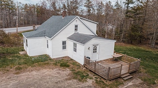 755 U S 1, Woolwich, ME 04579