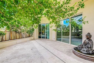 2877 Paradise Rd Unit 104, Las Vegas, NV 89109