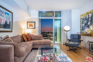 13700 Marina Pointe Dr Unit 1514, Marina Del Rey, CA 90292