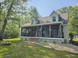436 Mammoth Rd, Pelham, NH 03076