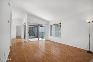 5532 Las Virgenes Rd Unit 111, Calabasas, CA 91302