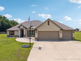 14400 E Willow Way, Claremore, OK 74019