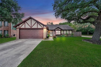 19335 Diversion Dr, Tomball, TX 77375