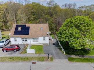 38 Parsons Hill Dr, Worcester, MA 01603