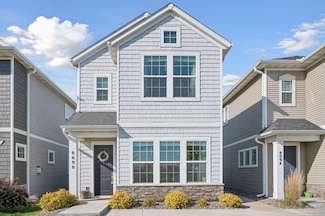 8090 Arrowwood Ln N, Maple Grove, MN 55369