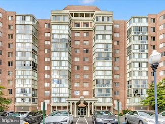 3210 N Leisure World Blvd Unit 121, Silver Spring, MD 20906