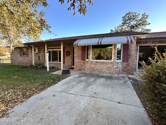 746 SE 52nd St, Keystone Heights, FL 32656