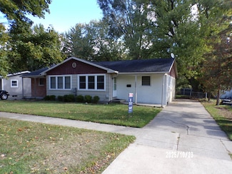 208 N Division St, Spring Lake, MI 49456