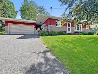 749 Main St, Madawaska, ME 04756