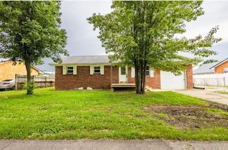 808 Daniels Dr, Worthington, KY 41183