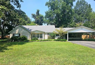 414 Sunset Dr, Portageville, MO 63873