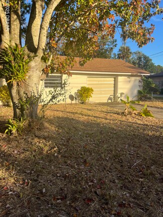 701 West St, New Smyrna Beach, FL 32168