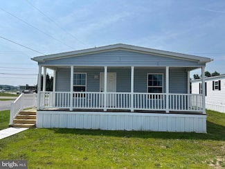 19 Greenway Acres, Thomasville, PA 17364