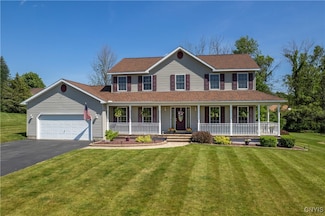 121 Ben Bar Cir, Whitesboro, NY 13492