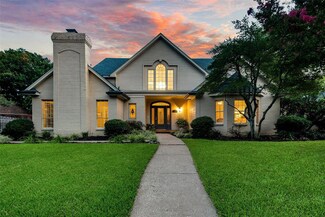 2306 Midway Rd, Arlington, TX 76011