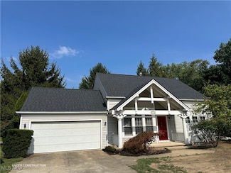 20930 Mastick Rd, Cleveland, OH 44126