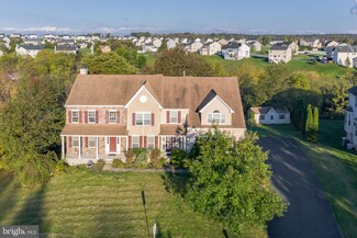 113 Shadybrooke Dr S, Douglassville, PA 19518