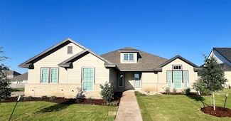925 Northern Dancer Dr, Hewitt, TX 76643