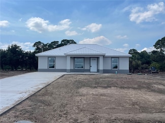103 Concord Loop, Labelle, FL 33935
