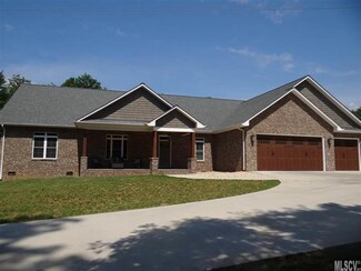 189 Dell Cir, Hudson, NC 28638