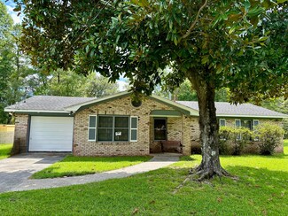 4481 Garwood Dr, Ladson, SC 29456
